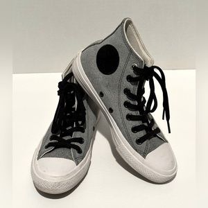 Converse Chuck Taylor ll, EUC, Size 6.5
